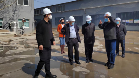 市住房和城鄉(xiāng)建設(shè)局劉玉勇局長、 市建筑工程管理服務(wù)中心孫雷主任一行 到我公司調(diào)研、指導(dǎo)